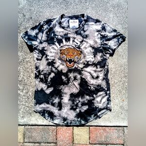 Hollister Tie-Dye Tiger Graphic Tee